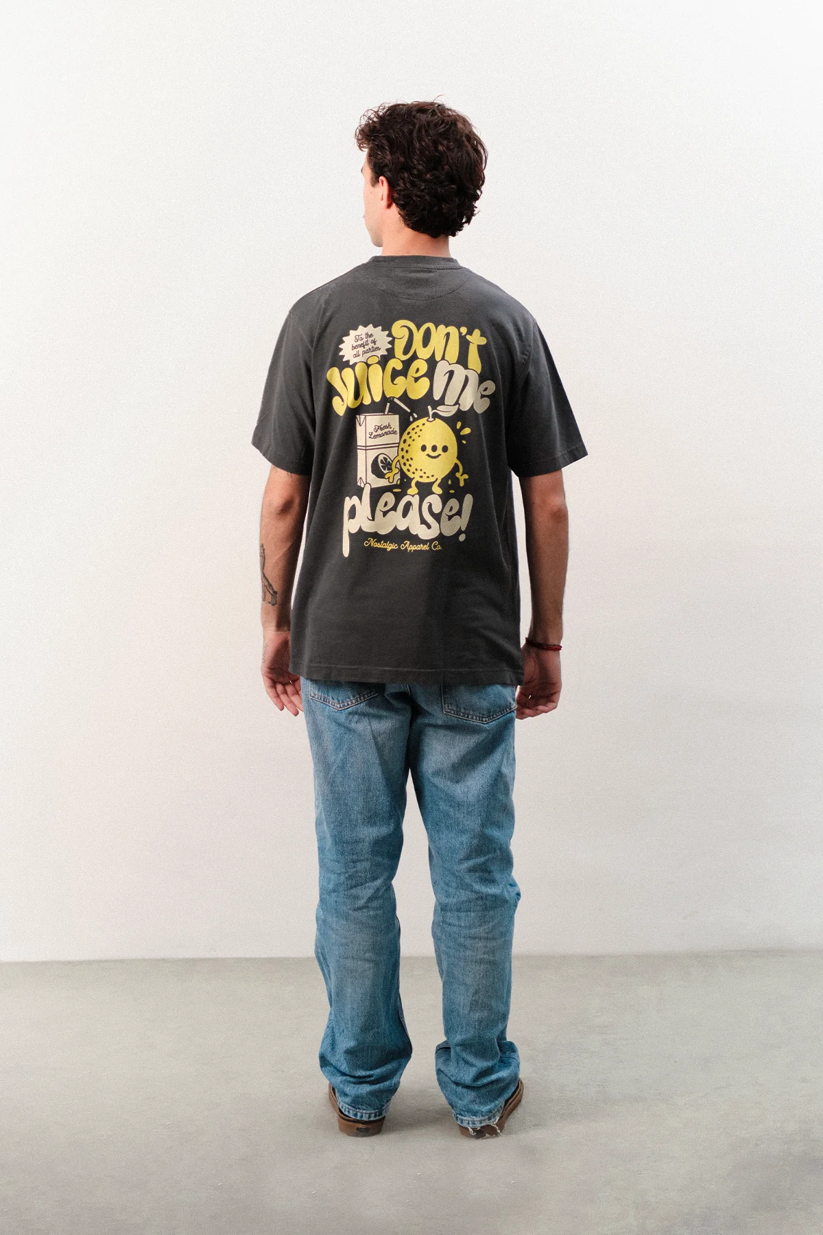 Don't juice me | Dark Grey Tee - Image 9