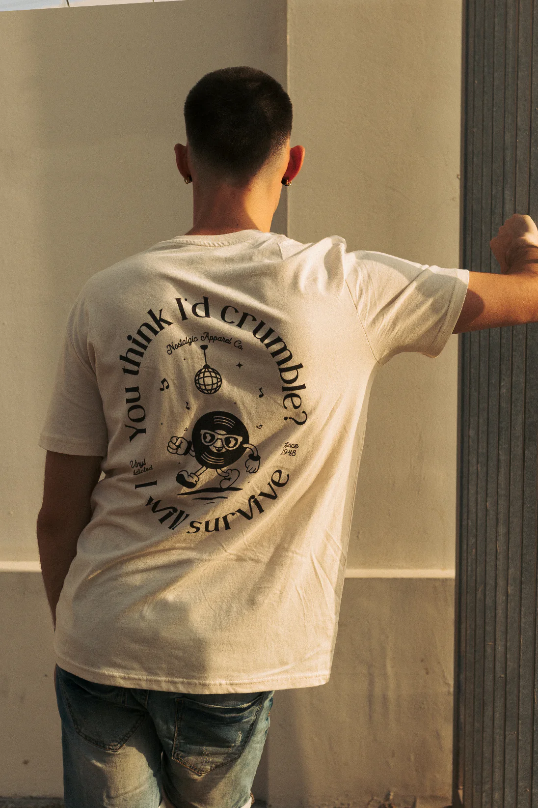 I will survive | Natural Tee - Image 2